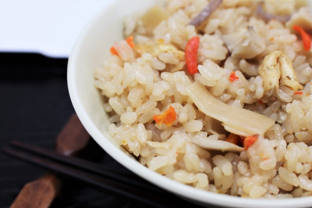 Zip すき焼きのタレ レシピ 里芋しょうが炊き込みご飯 主婦の達人navi